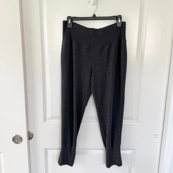 Alo Yoga Contour Joggers Sweatpants Gray Small - Picture 2 of 5